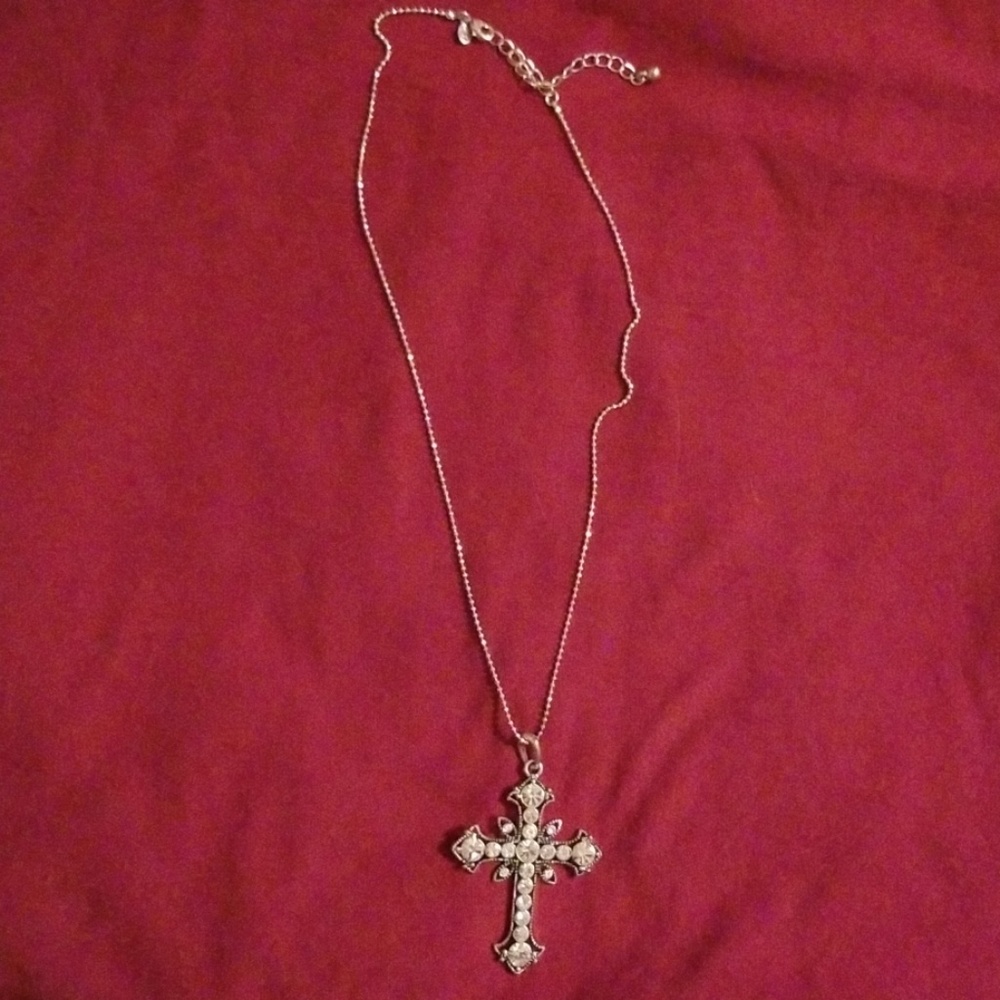 Premier design necklace